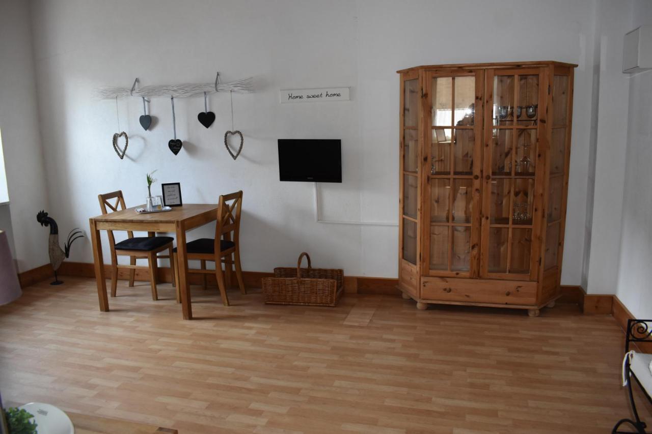 Landgasthof Zur Sonne Enkirch Bagian luar foto