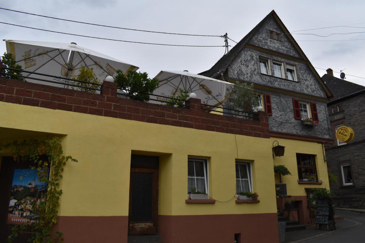 Landgasthof Zur Sonne Enkirch Bagian luar foto