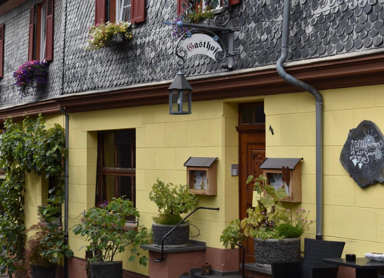 Landgasthof Zur Sonne Enkirch Bagian luar foto